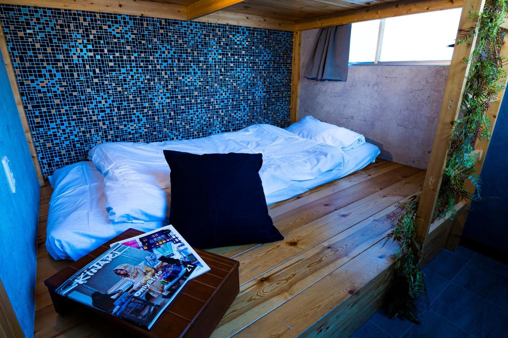 R Hostel Namba South Oszaka Kültér fotó