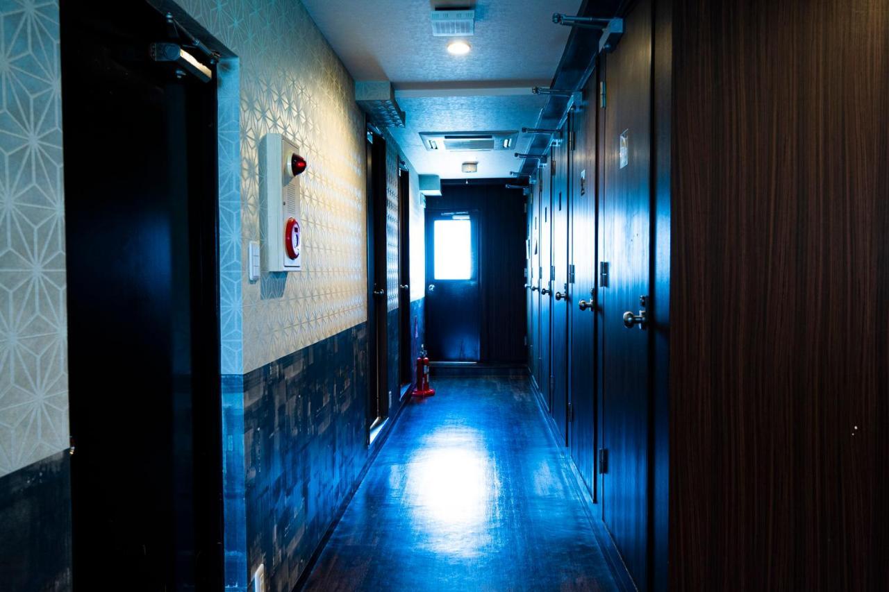 R Hostel Namba South Oszaka Kültér fotó