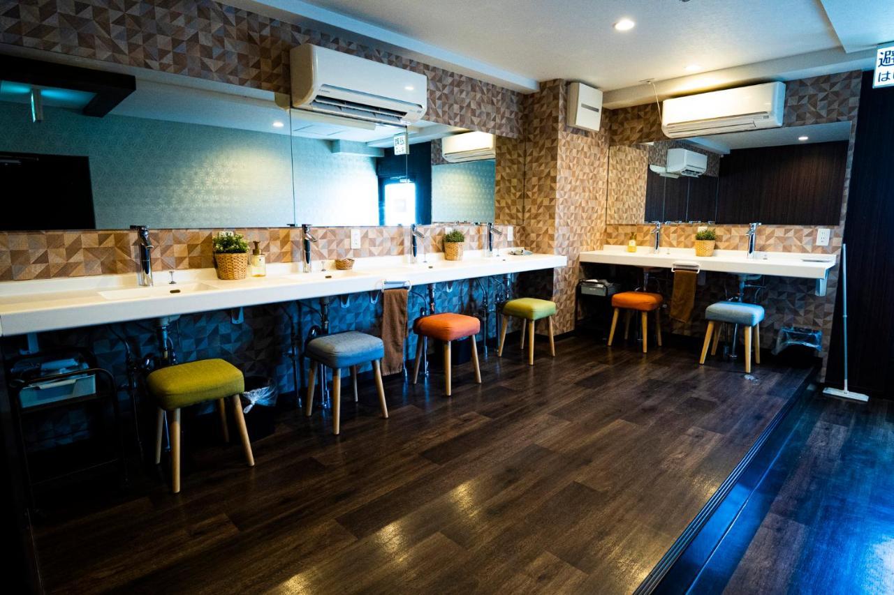 R Hostel Namba South Oszaka Kültér fotó