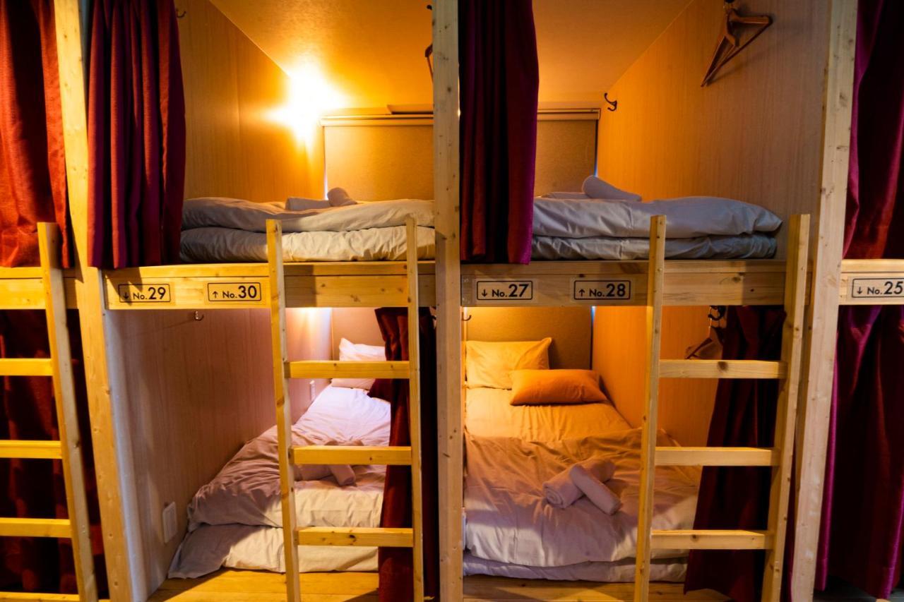R Hostel Namba South Oszaka Kültér fotó