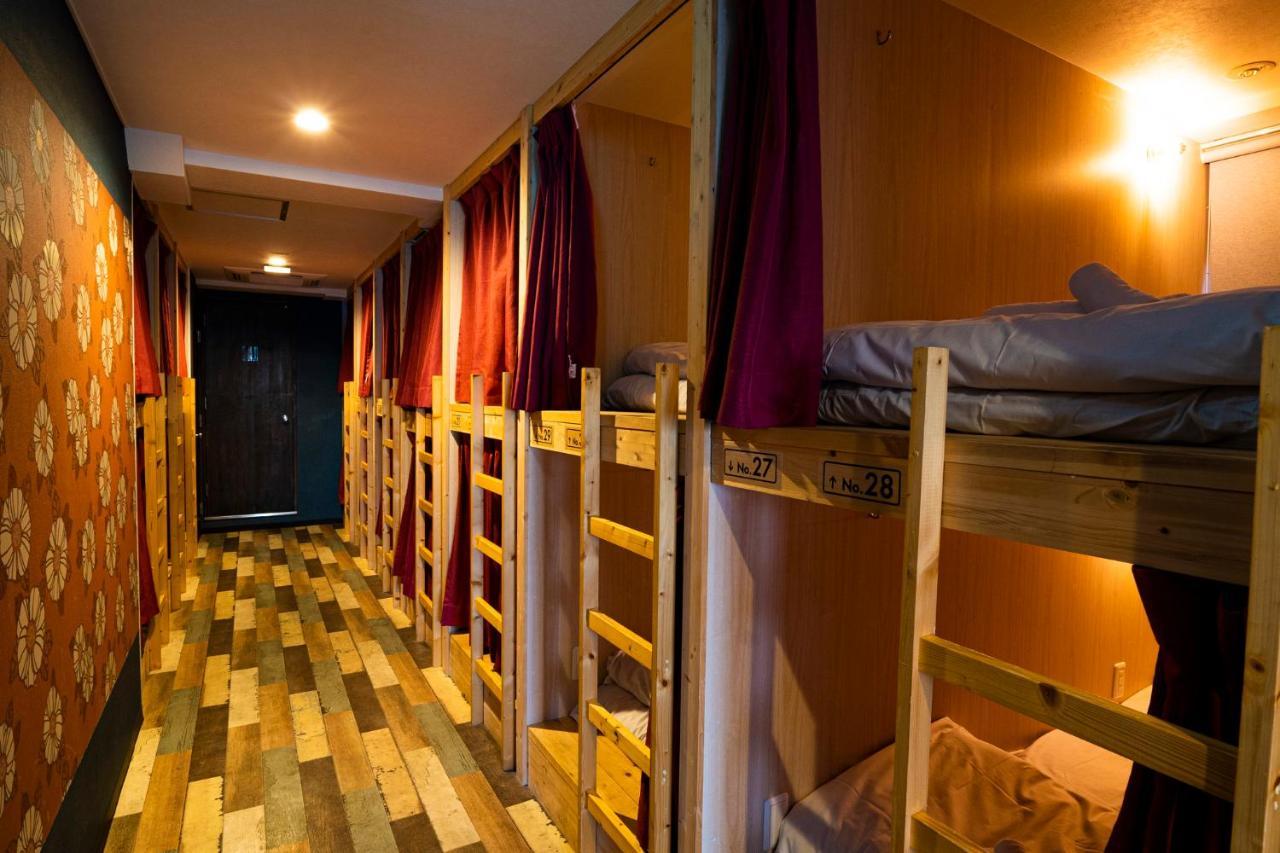 R Hostel Namba South Oszaka Kültér fotó
